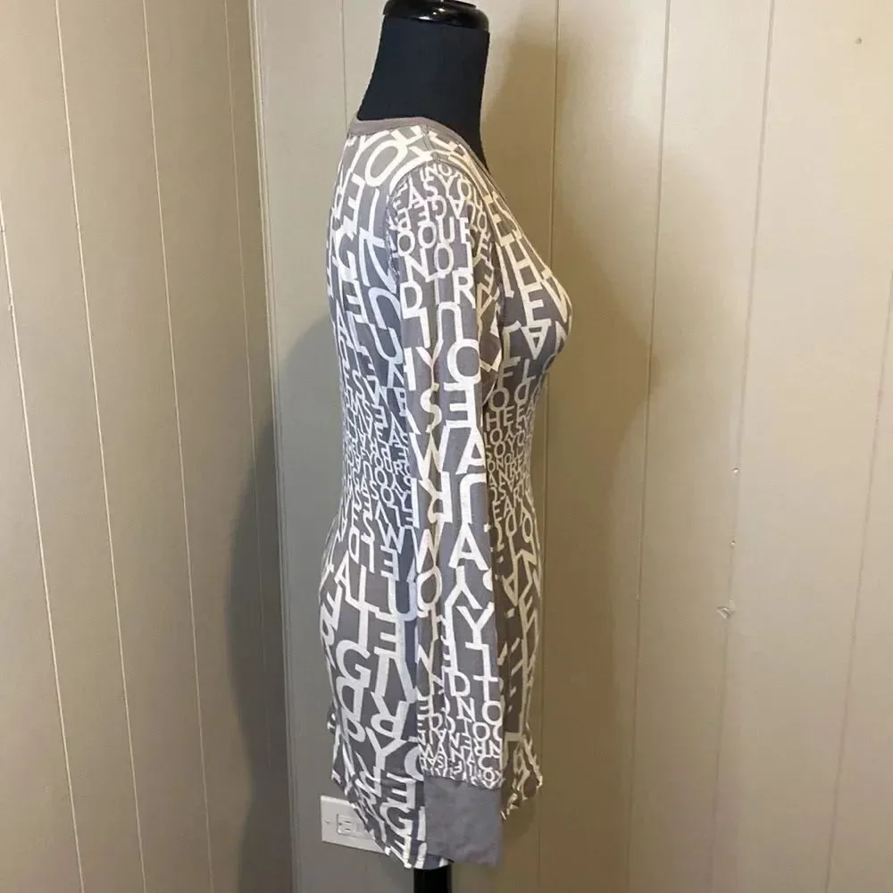 Lululemon Athletica Long Sleeve Top Shirt Word Pattern